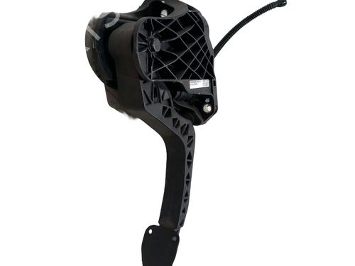 clutch-pedal-vw-scirocco-iii-137-138-2008-2009-2010-2011-2012-2013-2014-2015-2016-2017-2018-34466331 main image