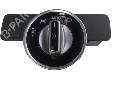 Used Headlight switch MERCEDES-BENZ A-CLASS (W176) A 180 (176.042) (122 hp) 27437393