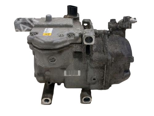Used AC compressor TOYOTA YARIS (_P13_) 1.5 Hybrid (NHP130_, NHP130) (101 hp) 18568703