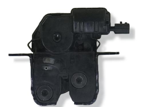 Used Tailgate lock Tailgate lock RENAULT MEGANE III Grandtour (KZ0/1) 1.5 dCi (KZ09, KZ0D, KZ1G, KZ29, KZ14, KZ1W, KZ10, KZ1F,... (110 hp) 34465892 34465892
