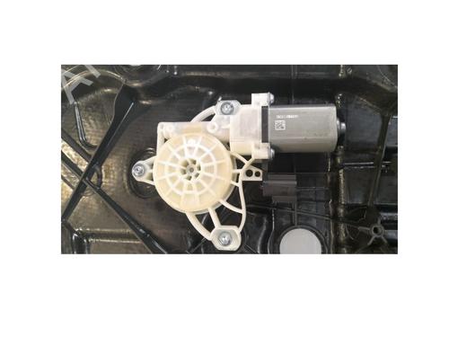 Andre FORD FOCUS IV (HN) 1.0 EcoBoost mHEV | BP34469104O1 - Image 4