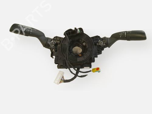 Used Switch Switch TOYOTA COROLLA Cross (ZVG1_, ZSG1_, MXGH1_, MXGA1_) 1.8 Hybrid (ZVG10, ZVG11, XG1T) (98 hp) 34469532 34469532