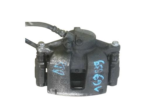 Used Right front brake caliper Right front brake caliper FIAT BRAVO II (198_) 1.9 D Multijet (198AXB1A) (120 hp) 33979657 33979657