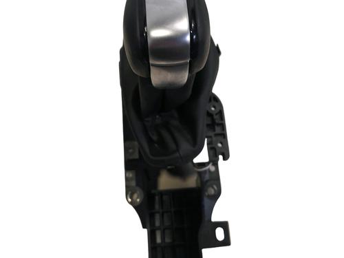 gear-lever-renault-megane-iv-hatchback-b9amn_-2015-33408893 main image