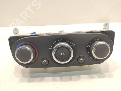 Used Climate control RENAULT CLIO IV Hatchback Van (BH_) [2014-2021]  14465516