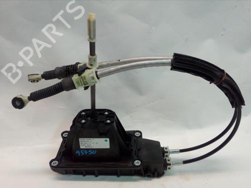 Used Gear lever RENAULT CLIO IV (BH_) 1.2 16V (73 hp) 19048116