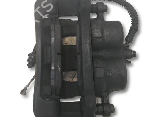 Used Right front brake caliper HYUNDAI SANTA FÉ II (CM) 2.2 CRDi (155 hp) 24438376