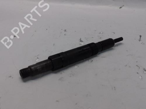 Used Injector FORD MONDEO III Saloon (B4Y) [2000-2007]  17590879