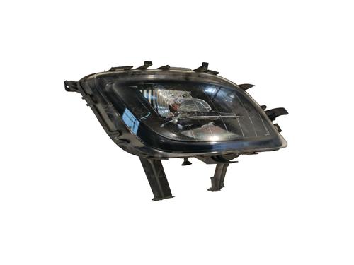 right-front-fog-light-opel-astra-j-p10-2009-2010-2011-2012-2013-2014-2015-2016-34552619 main image