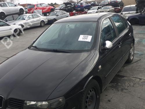 Brugte SEAT LEON (1M1)  1.6 16 V  4639087