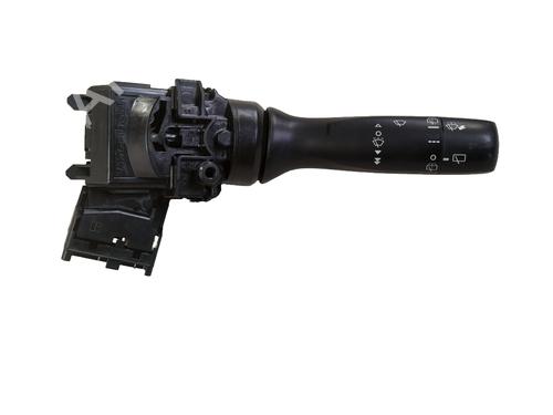 switch-toyota-yaris-_p13_-2010-2011-2012-2013-2014-2015-2016-2017-2018-2019-2020-34552817 main image