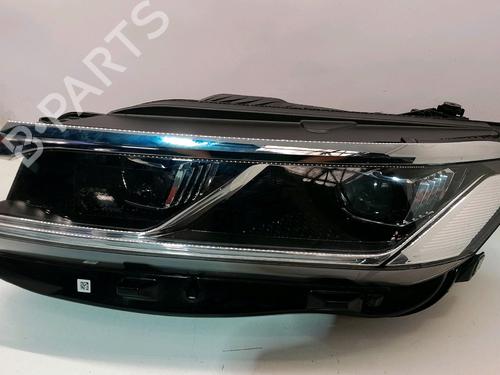 Used Left headlight Left headlight VW TOUAREG (CR7, RC8) [2017-2026] 34447421 34447421