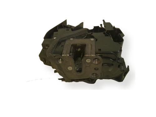 front-left-lock-renault-megane-iv-hatchback-b9amn_-2015-34469554 main image