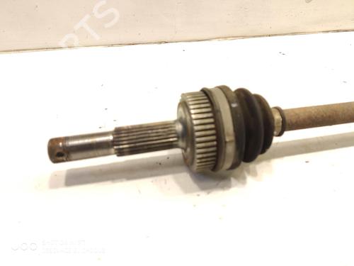 Right front driveshaft NISSAN X-TRAIL I (T30) | BP19685647M39