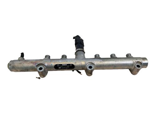 Used Injection rail KIA SORENTO I (JC) 2.5 CRDi 4WD (140 hp) 24459689
