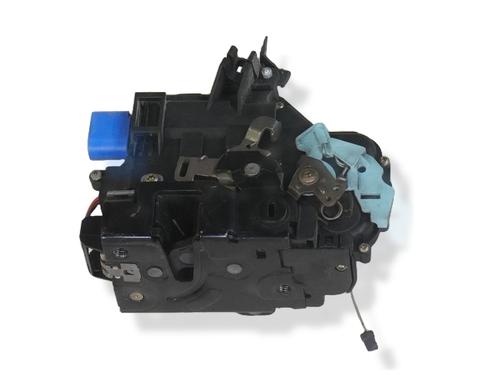 Used Rear right lock VW TOUAREG (7LA, 7L6, 7L7) 2.5 R5 TDI (174 hp) 21523710