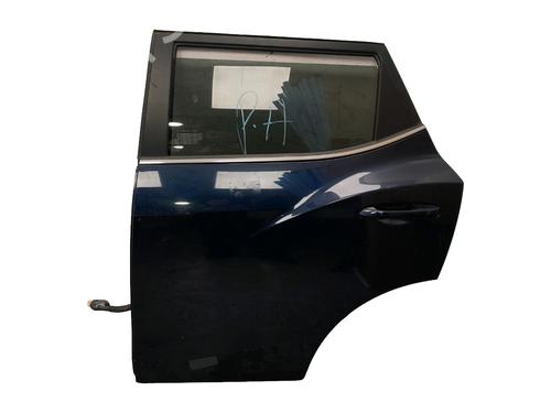 left-rear-door-ssangyong-tivoli-2015-34550399 main image