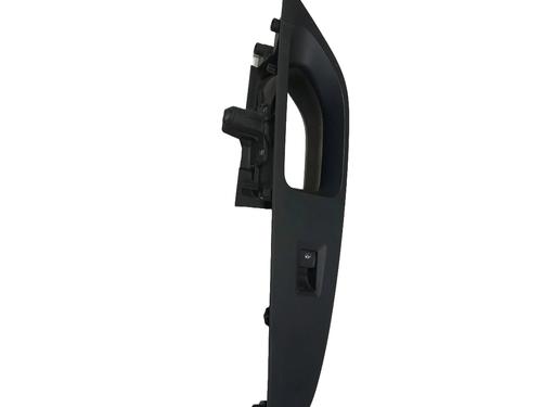 Interrupteur de vitre avant droite SEAT LEON (5F1) 1.6 TDI (110 hp) 21758276
