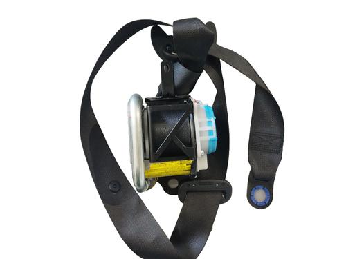 Used Front right seatbelt TOYOTA YARIS (_P13_) 1.3 (NSP130_, NSP130) (99 hp) 20513271