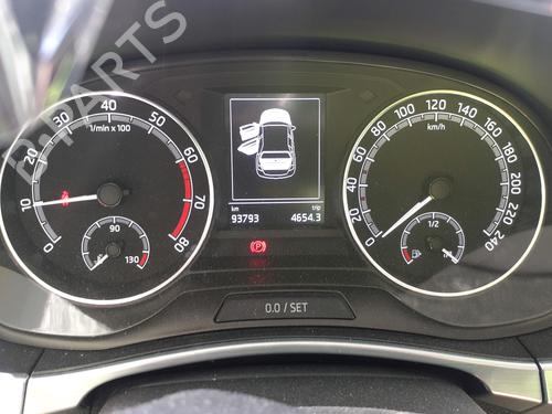 Used Instrument cluster Instrument cluster SKODA FABIA III (NJ3) [2014-2021] 34546780 34546780