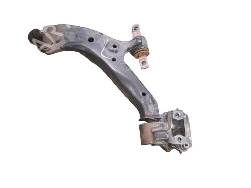 Used Left front suspension arm Left front suspension arm HONDA CR-V IV (RM_) 1.6 i-DTEC (RE6) (120 hp) 33409117 33409117