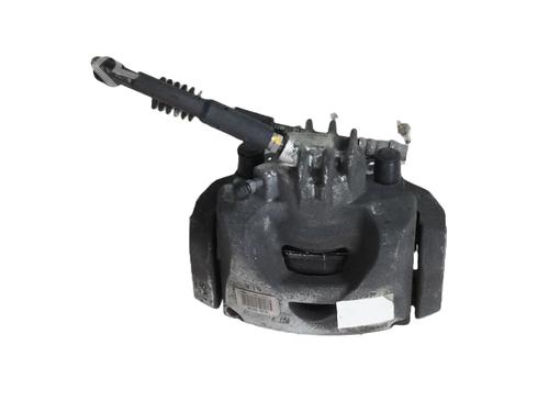 Used Right front brake caliper Right front brake caliper PEUGEOT 5008 (0U_, 0E_) 1.6 BlueHDi 120 (120 hp) 33404446 33404446