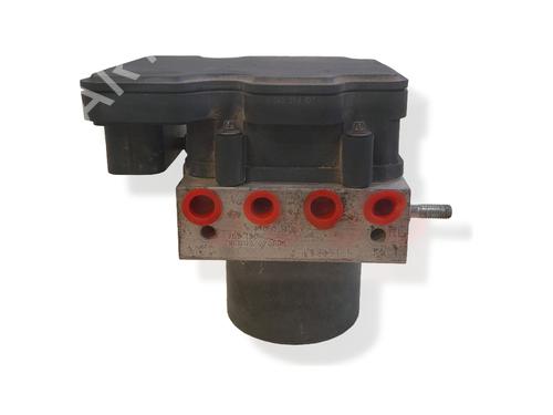 Used ABS pump RENAULT KANGOO / GRAND KANGOO II (KW0/1_) 1.5 dCi 90 (KW05, KW08, KW0G, KW11) (90 hp) 22233230
