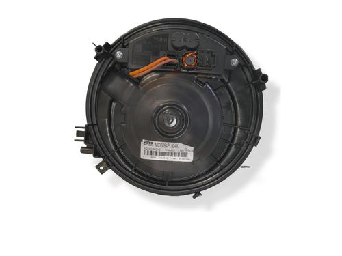 Used Heater blower motor SEAT LEON Sportstourer (KL8, KLD) 1.5 TSI (150 hp) 23968948