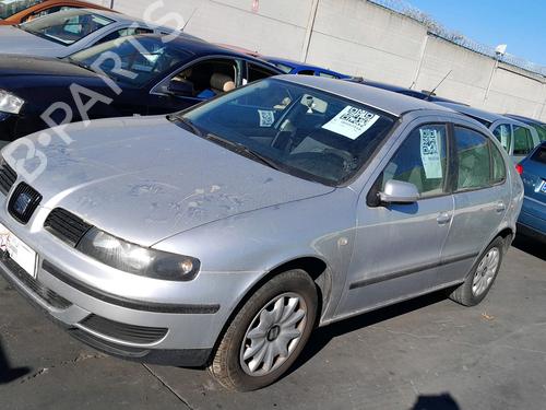 Right front window switch SEAT LEON (1M1) 1.9 SDI | BP23968871I26 