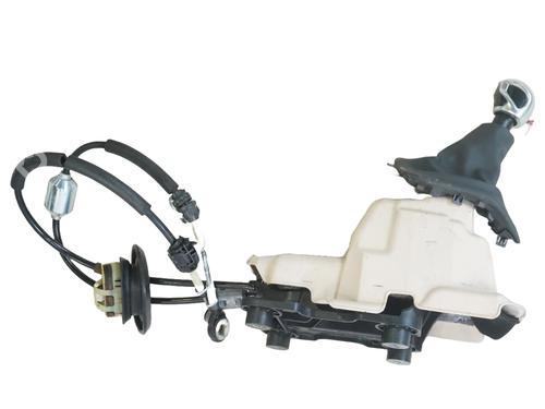 Used Gear lever PEUGEOT 2008 I (CU_) 1.2 THP 130 / PureTech 130 (130 hp) 24737384