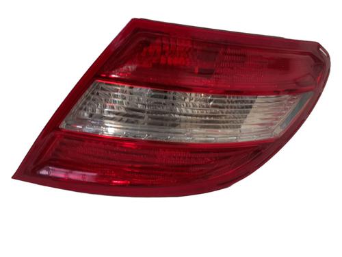 Used Right taillight Right taillight MERCEDES-BENZ C-CLASS (W204) C 180 Kompressor (204.046) (156 hp) 33980020 33980020