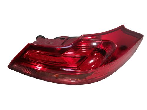 Used Right taillight Right taillight 33405845 33405845