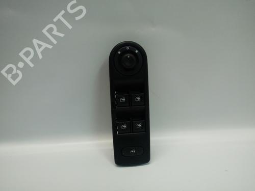 Używane Inne Inne RENAULT CAPTUR I (J5_, H5_) 0.9 TCe 90 (90 hp) 36234225 36234225