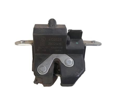 Used Tailgate lock OPEL ASTRA K (B16) 1.6 CDTi (68) (136 hp) 26595090