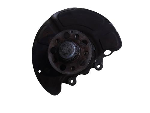 Used Left front steering knuckle Left front steering knuckle MERCEDES-BENZ E-CLASS (W212) E 200 CDI / BlueTEC (212.005, 212.006) (136 hp) 33978895 33978895