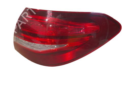 Used Right taillight Right taillight MERCEDES-BENZ C-CLASS T-Model (S205) C 220 BlueTEC / d (205.204) (170 hp) 33409986 33409986