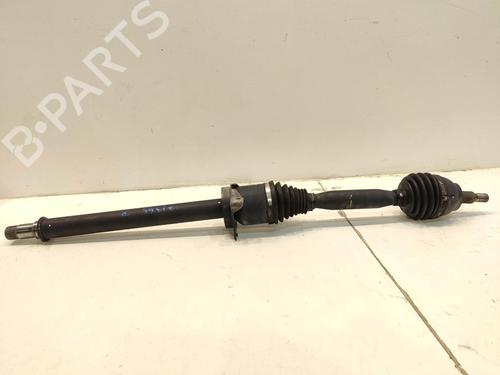 Used Right front driveshaft Right front driveshaft RENAULT CLIO I (B/C57_, 5/357_) 1.8 (95 hp) 34486678 34486678