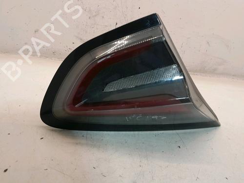 Used Left tailgate light Left tailgate light FORD PUMA (J2K, CF7) 1.0 EcoBoost mHEV (125 hp) 33403972 33403972