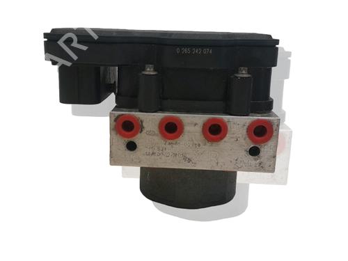 Used ABS pump ABS pump TOYOTA AURIS (_E18_) 1.6 (ZRE181_, ZRE185_, ZRE185R, ZRE181R) (132 hp) 33406427 33406427
