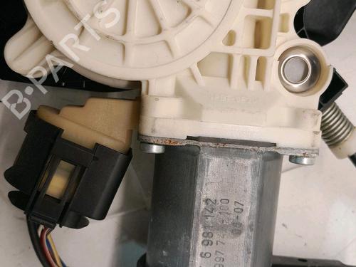 Front right window mechanism BMW 5 (E60) 530 i | BP34462891C23 - Image 3