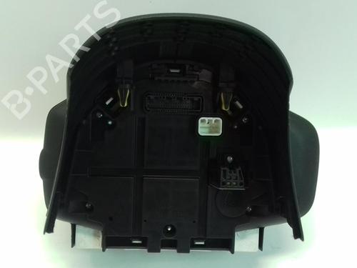 instrument-cluster-toyota-aygo-_b4_-2014-34483116 main image
