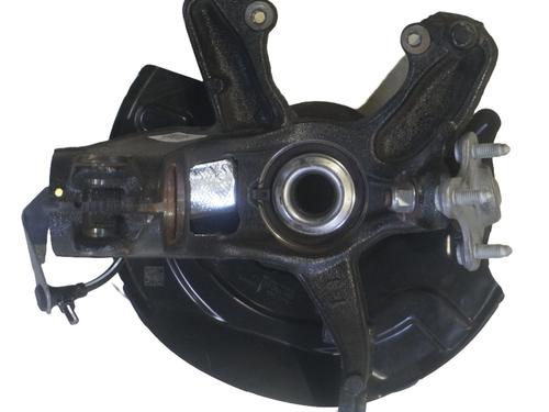 Used Left front steering knuckle Left front steering knuckle SKODA KAMIQ (NW4) 1.5 TSI (150 hp) 33404818 33404818