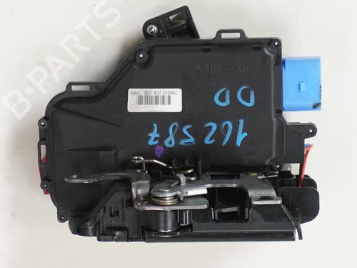 Høyre foran lås VW TOURAN (1T1, 1T2)  | BP18557083C97 