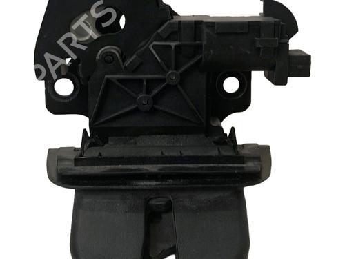 Used Tailgate lock AUDI A3 (8P1) 1.8 TFSI (160 hp) 25605529