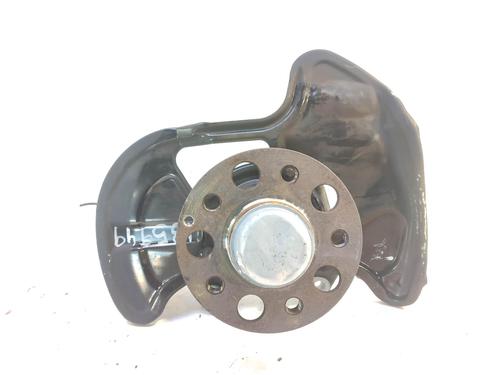 Used Left front steering knuckle Left front steering knuckle MERCEDES-BENZ C-CLASS (W204) C 220 CDI (204.008) (170 hp) 34487489 34487489