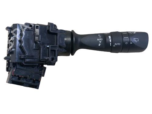 switch-toyota-rav-4-iv-_a4_-2012-2013-2014-2015-2016-2017-2018-2019-34551683 main image
