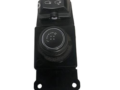 mirror-switch-ssangyong-korando-c300-2019-34469572 main image