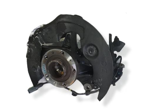 Used Right front steering knuckle PEUGEOT 308 II (LB_, LP_, LW_, LH_, L3_) 2.0 BlueHDi 150 (150 hp) 22384496