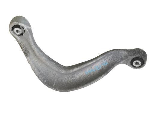 Højre bagtil bærearm Højre bagtil bærearm AUDI Q5 (8RB) 2.0 TDI quattro (170 hp) 33979944 33979944