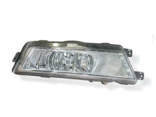 Used Left front fog light Left front fog light SKODA RAPID (NH3, NK3, NK6) 1.6 TDI (115 hp) 33406329 33406329